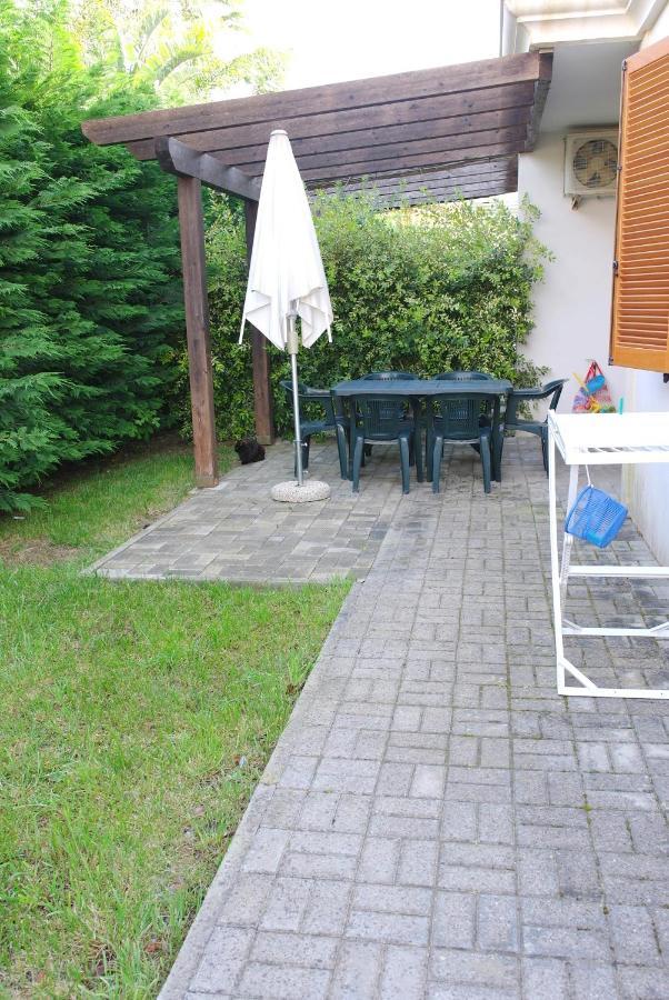 Appartamenti Ginevra Santa Maria al Bagno Buitenkant foto